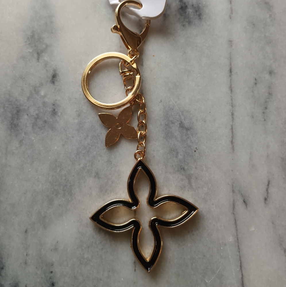 Flower Power Clip On Keychain in Goldtone 5.75" long